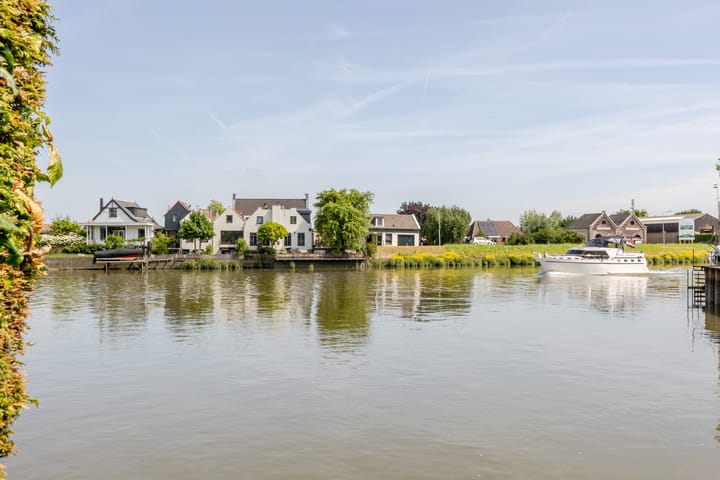 Foto 3 van Dorpsstraat 64