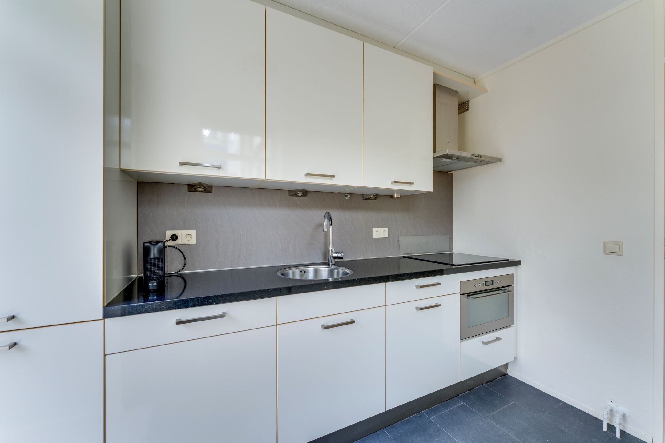 Foto 9 van Graaf Adolflaan 67