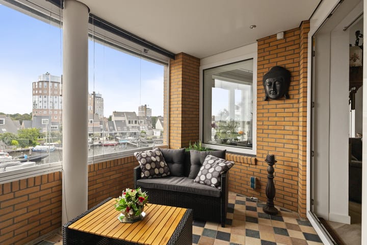 Foto 17 van Mercurius 52