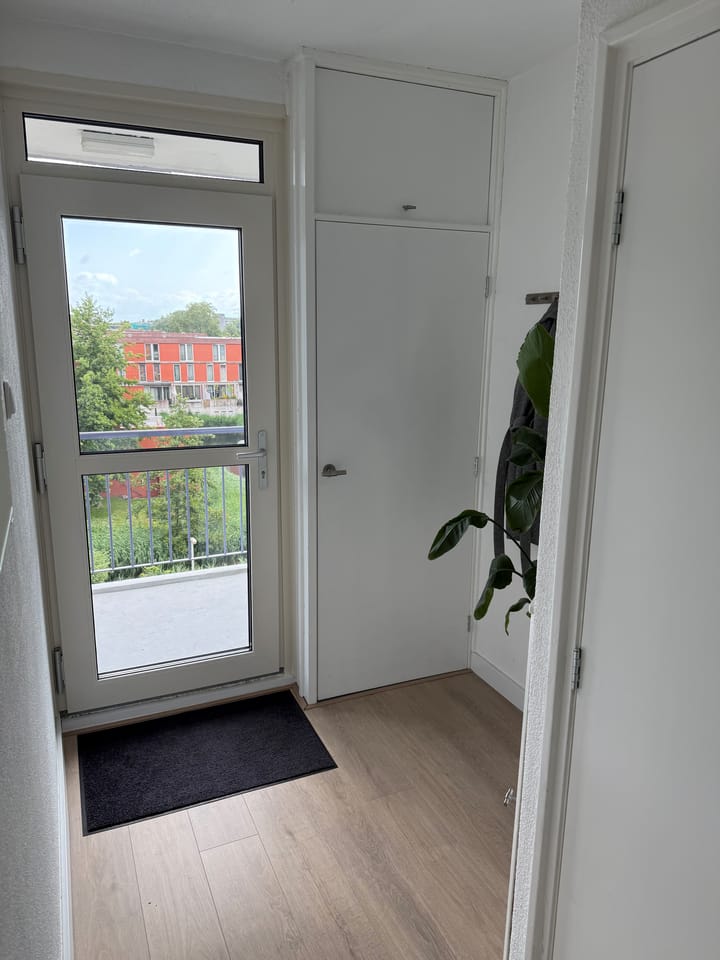 Photo 7 of Norenburg 189