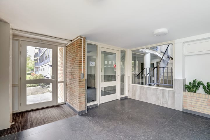 Photo 17 of Norenburg 189