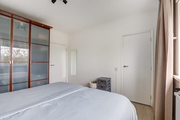 Photo 24 of Norenburg 189