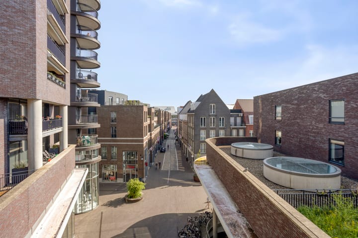 Foto 10 van Romerstraat 38