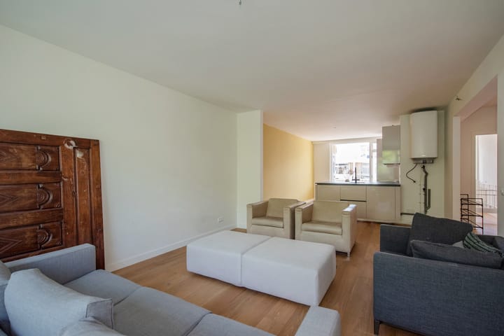 Foto 7 van Rigolettostraat 157