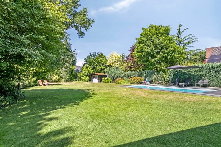 Foto 6 van Dennenlaan 8