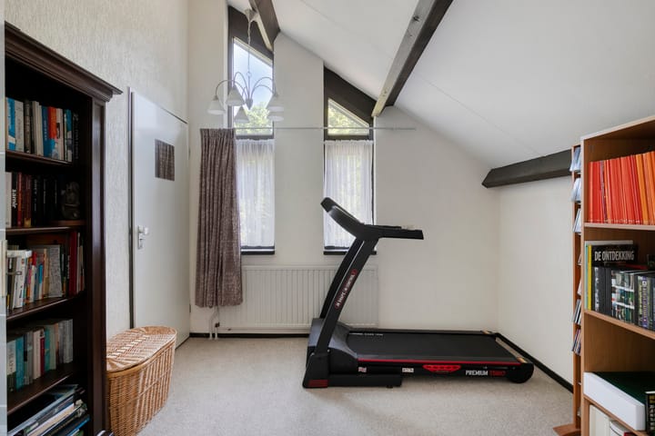 Foto 32 van Dennenlaan 8