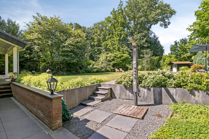 Foto 43 van Dennenlaan 8