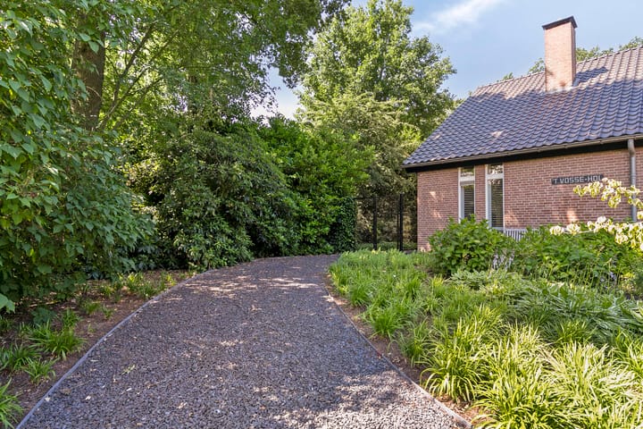 Foto 47 van Dennenlaan 8