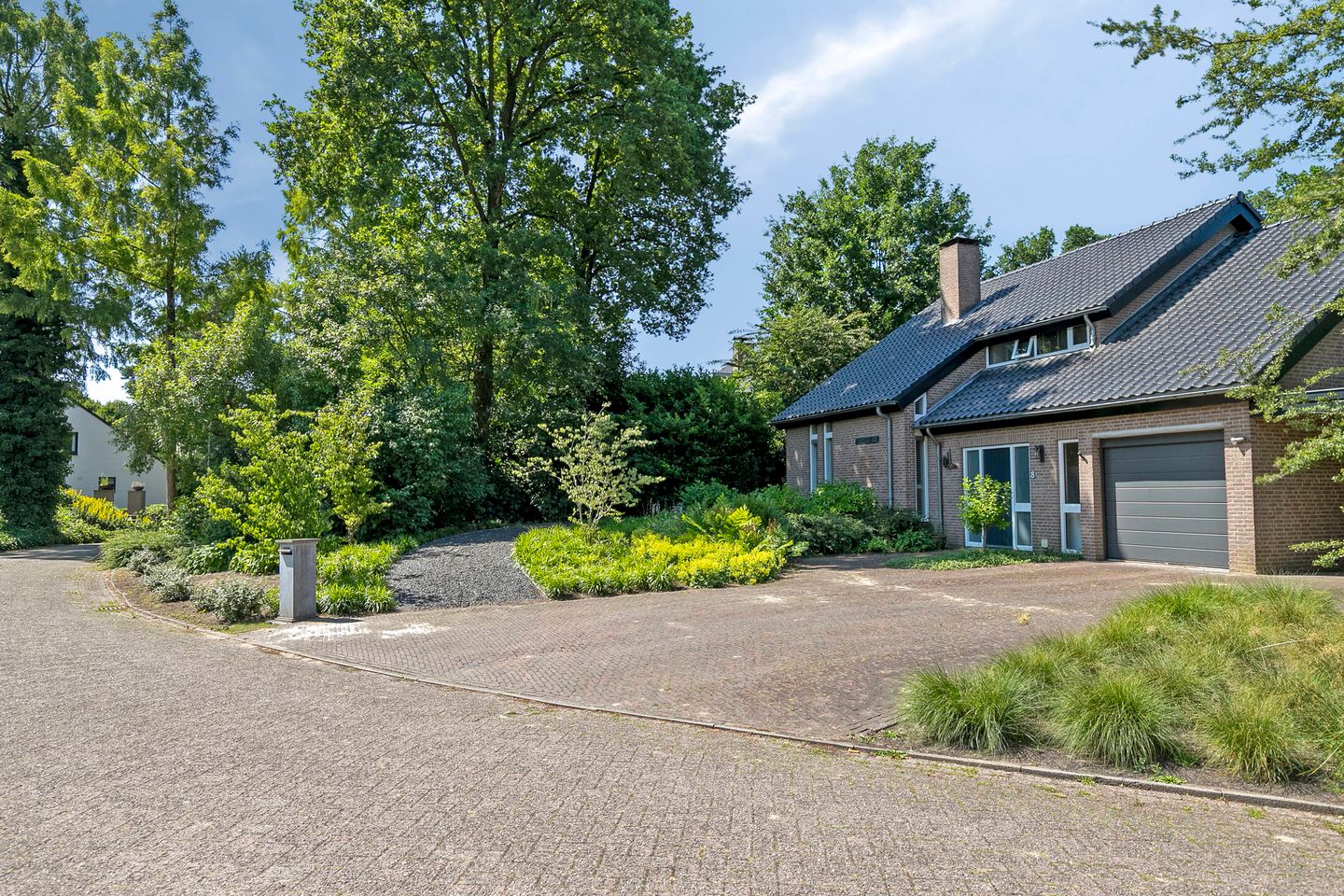 Foto 49 van Dennenlaan 8