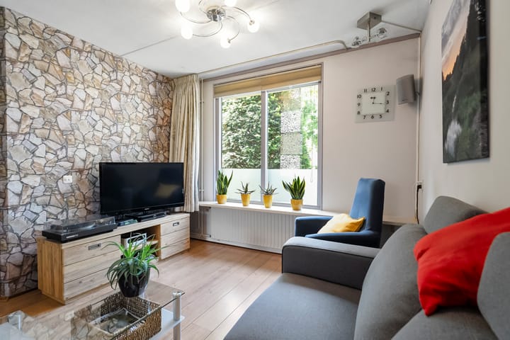 Photo 2 of Vliestroom 37