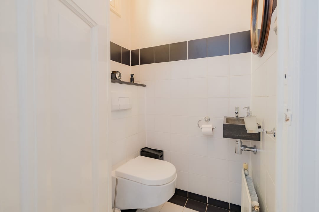 Photo 11 of Boerhaavestraat 8