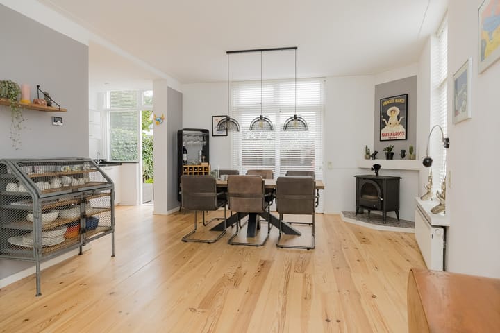 Photo 12 of Boerhaavestraat 8