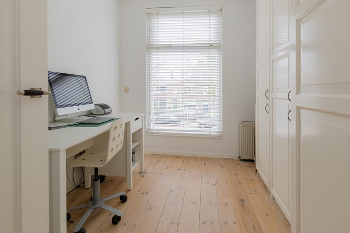 Photo 25 of Boerhaavestraat 8