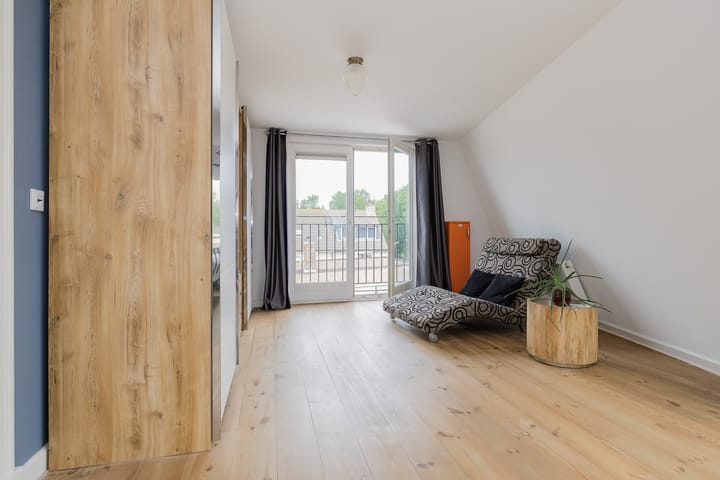 Photo 42 of Boerhaavestraat 8