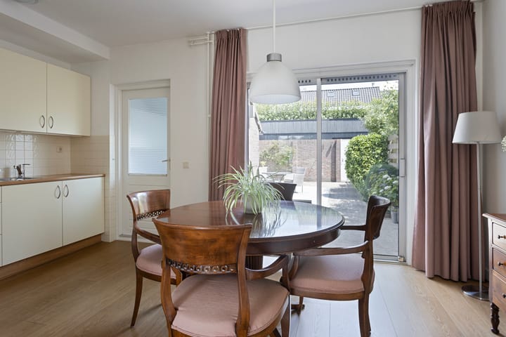 Foto 13 van Beeklaan 44