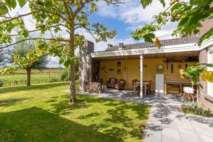 Foto 20 van Grotestraat 8