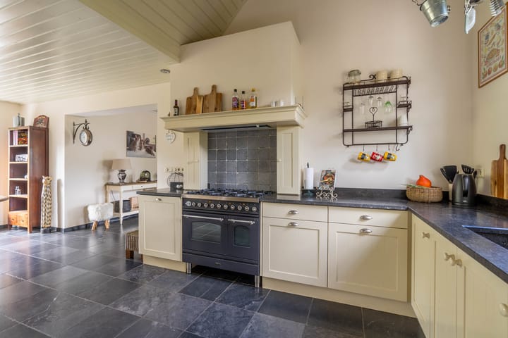 Foto 50 van Grotestraat 8