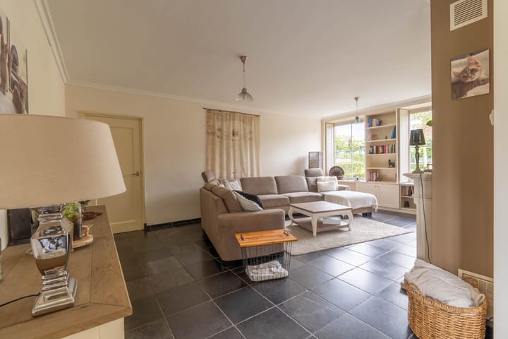 Foto 59 van Grotestraat 8