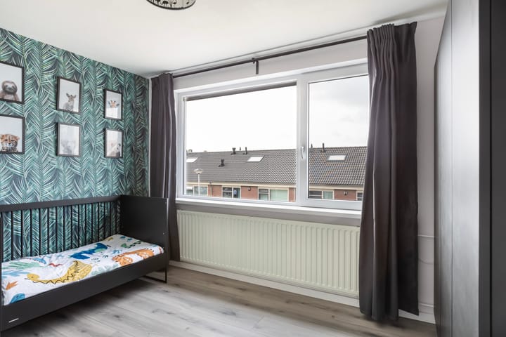 Photo 20 of van Oldenbarneveltstraat 53