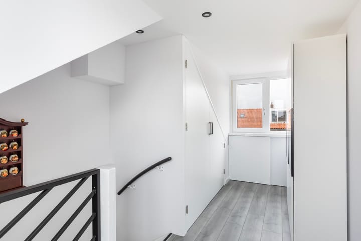 Photo 27 of van Oldenbarneveltstraat 53