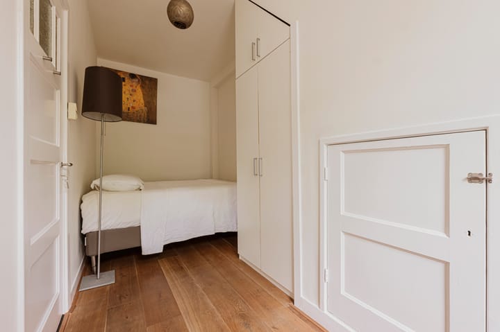 Foto 23 van Van Tuyll van Serooskerkenweg 106