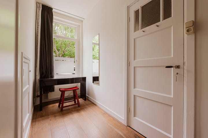 Foto 24 van Van Tuyll van Serooskerkenweg 106