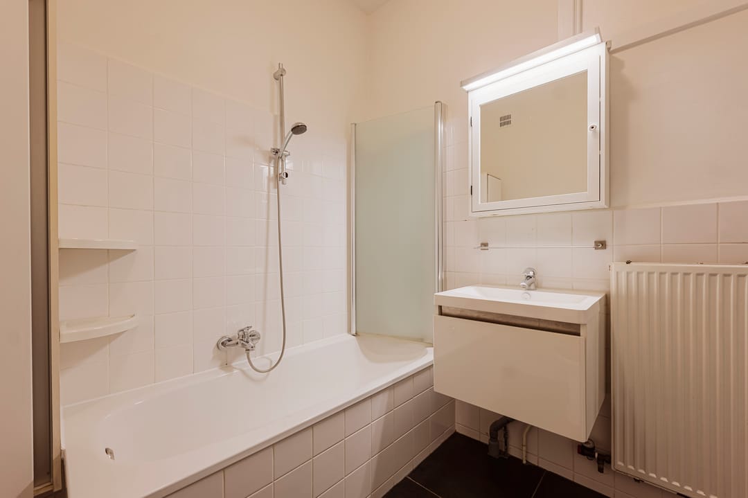 Photo 28 of Van Tuyll van Serooskerkenweg 106