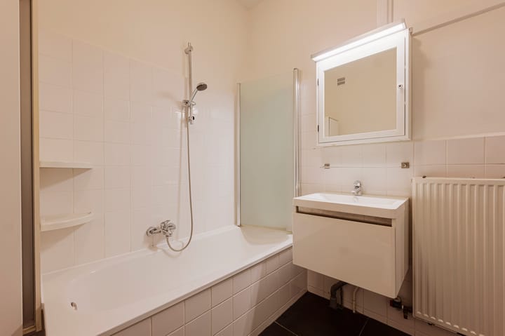 Foto 28 van Van Tuyll van Serooskerkenweg 106