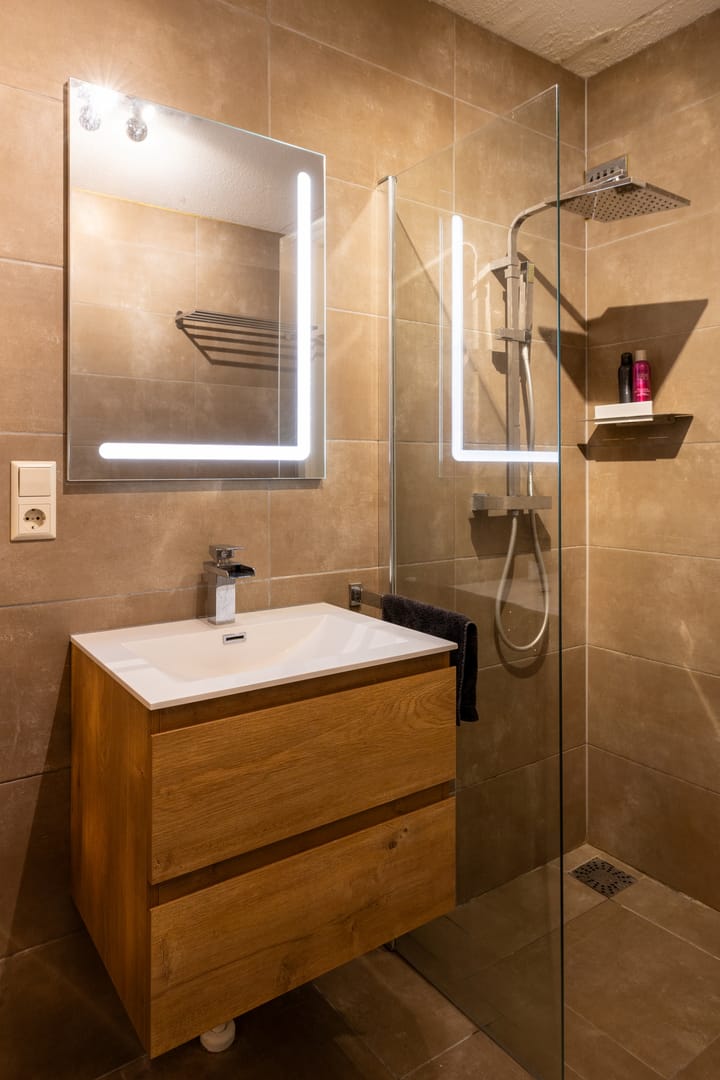 Photo 21 of Heemskerklaan 185