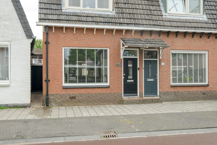Foto 4 van Gronausestraat 243