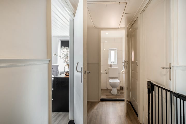 Foto 20 van Gronausestraat 243