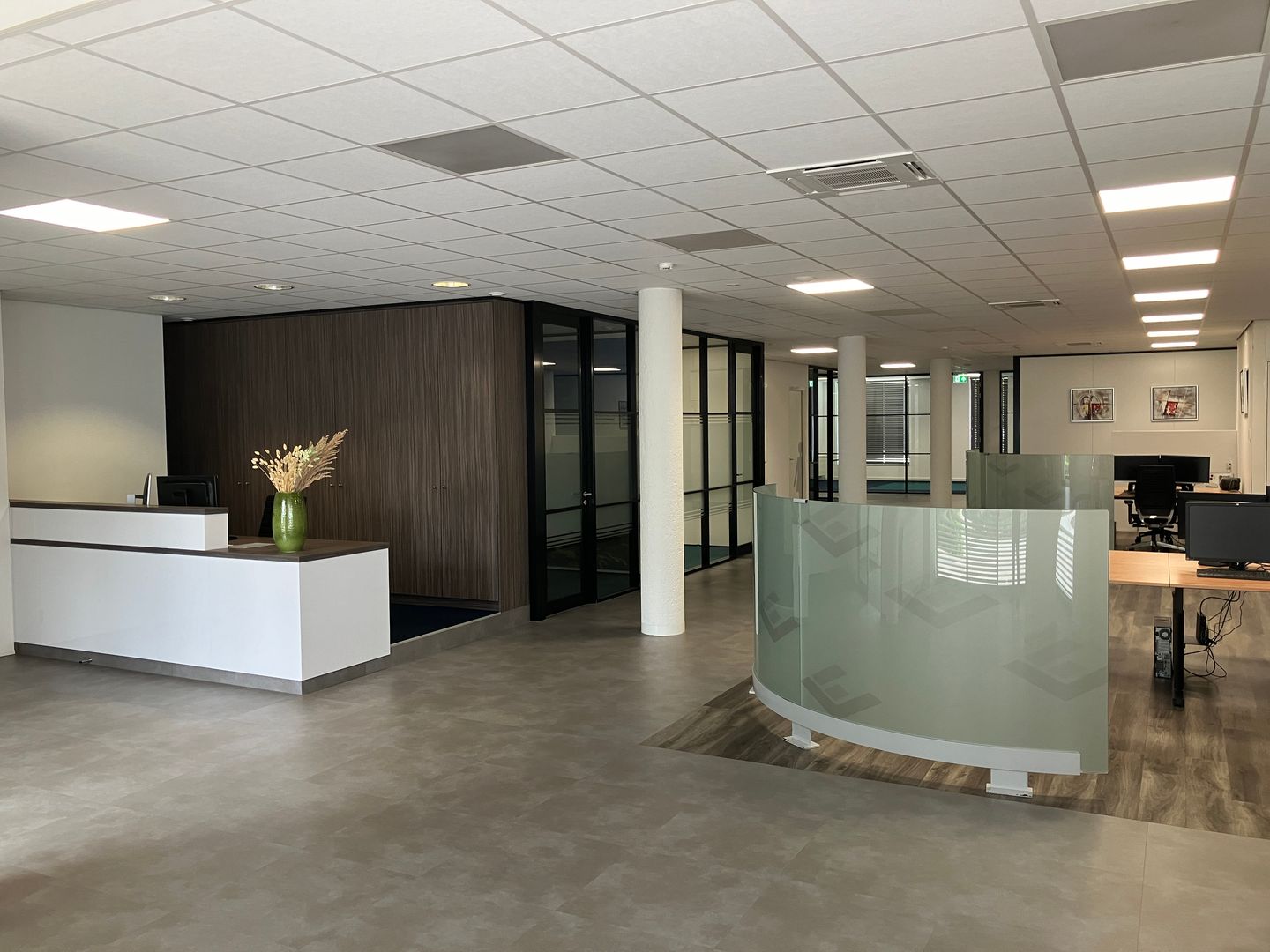 Bekijk foto 2 van Hoofdstraat 62-B