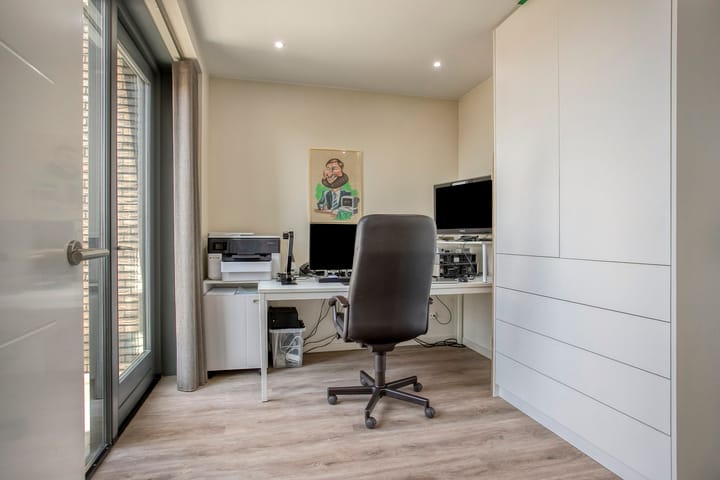 Foto 15 van Manebiest 11