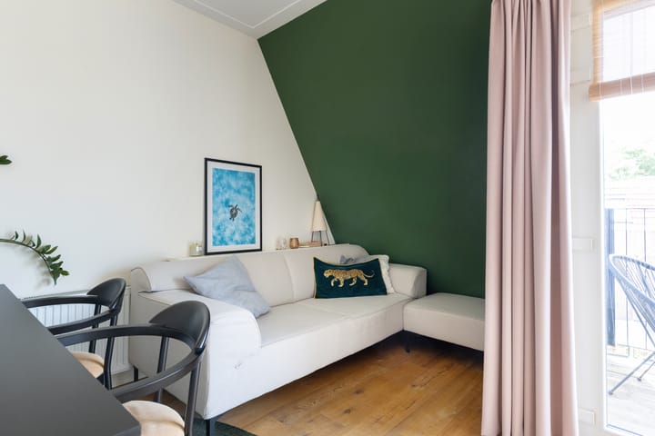 Foto 13 van Laan van Nieuw-Guinea 80-E