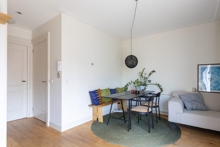 Foto 12 van Laan van Nieuw-Guinea 80-E