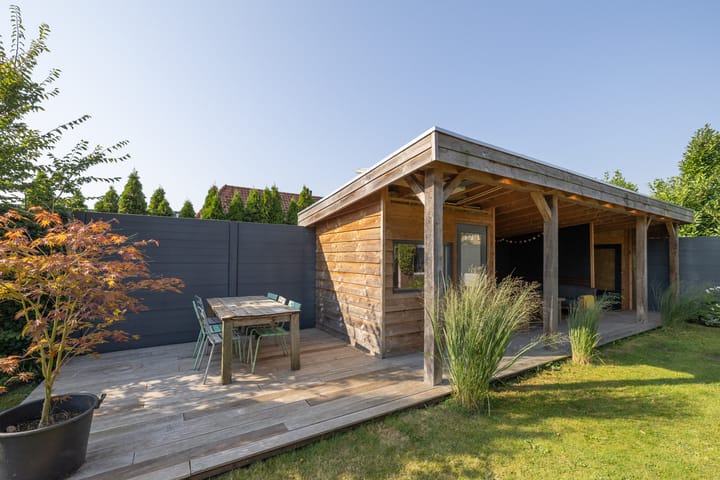 Photo 32 of Lomboklaan 2