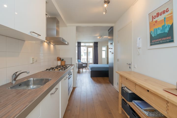 Foto 11 van Van Hogendorpstraat 108-2