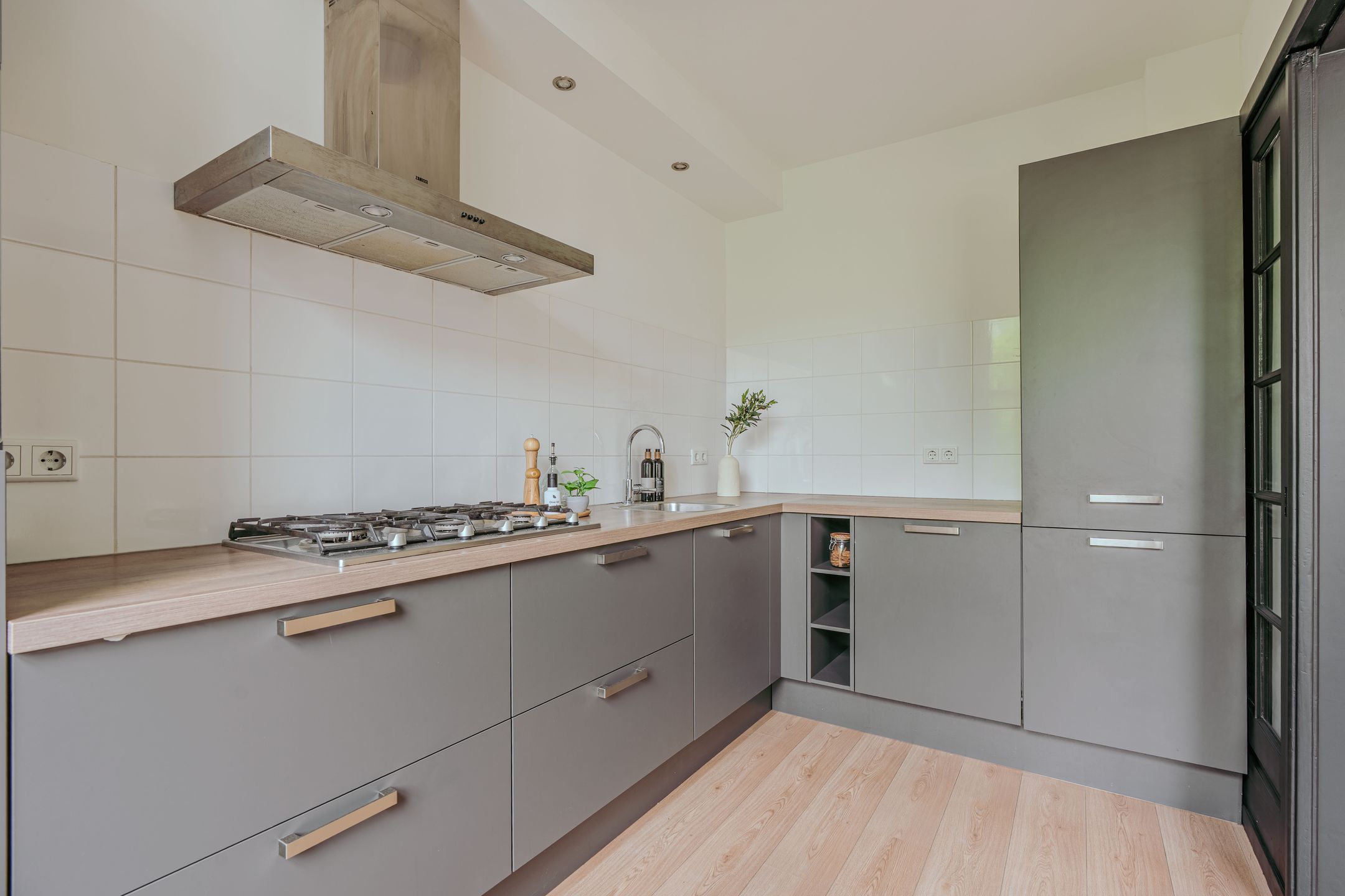 Foto 12 van Pieter van der Doesstraat 38-3