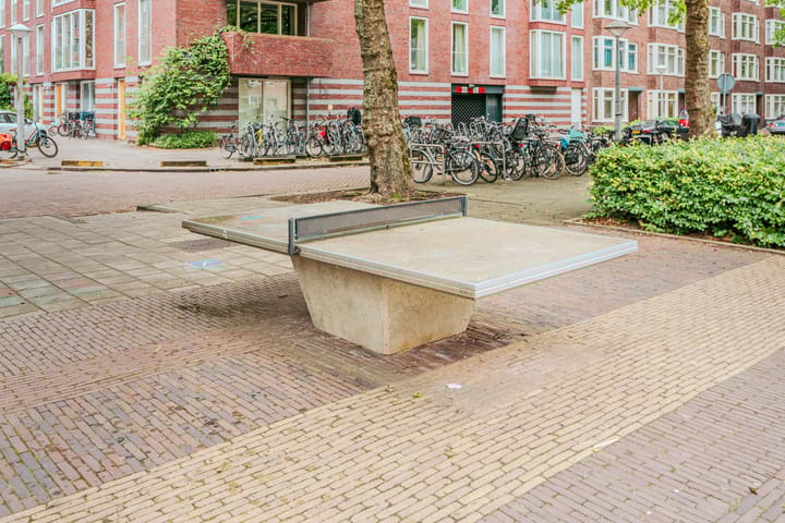 Photo 29 of Pieter van der Doesstraat 38-3