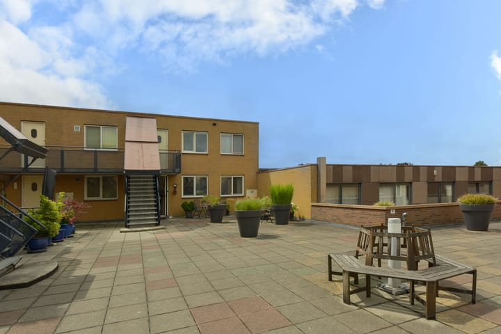 Foto 23 van De Passage 64