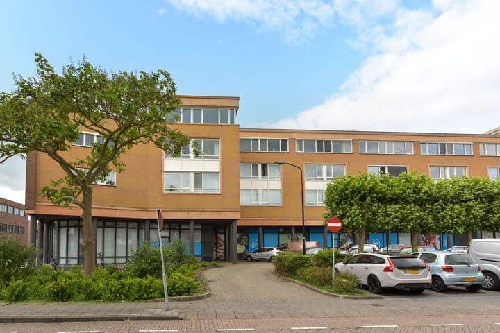 Foto 26 van De Passage 64