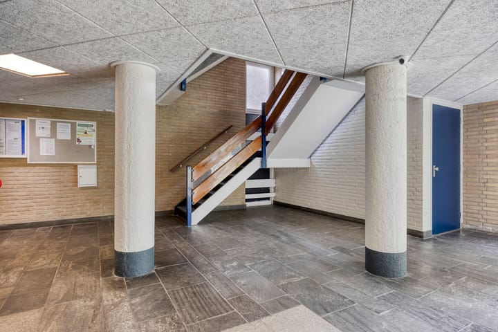 Foto 6 van Kruiskampsingel 317