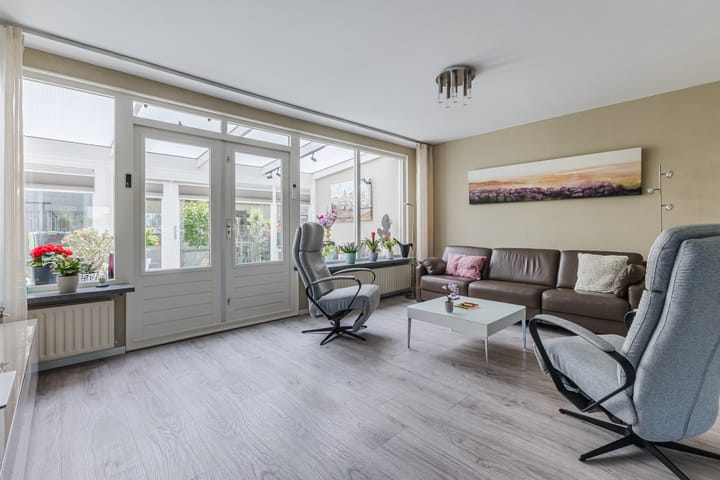 Foto 2 van Eline Vereplantsoen 41