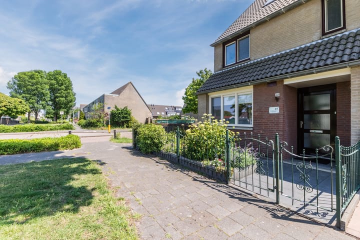 Foto 8 van Eline Vereplantsoen 41