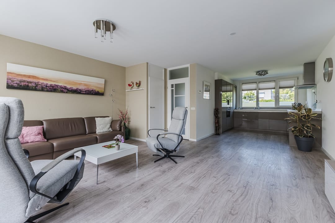 Foto 13 van Eline Vereplantsoen 41