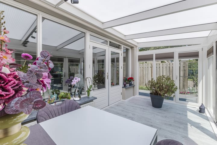 Foto 19 van Eline Vereplantsoen 41