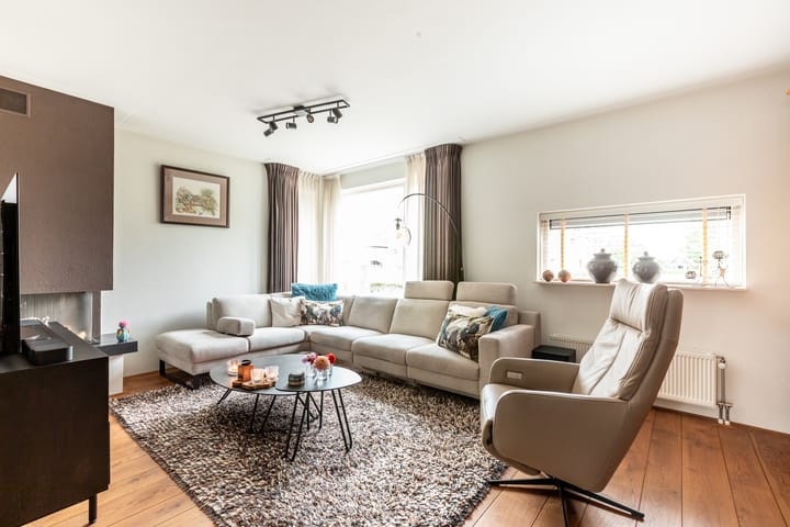 Foto 7 van Veldbloemenlaan 68