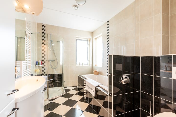 Foto 24 van Veldbloemenlaan 68