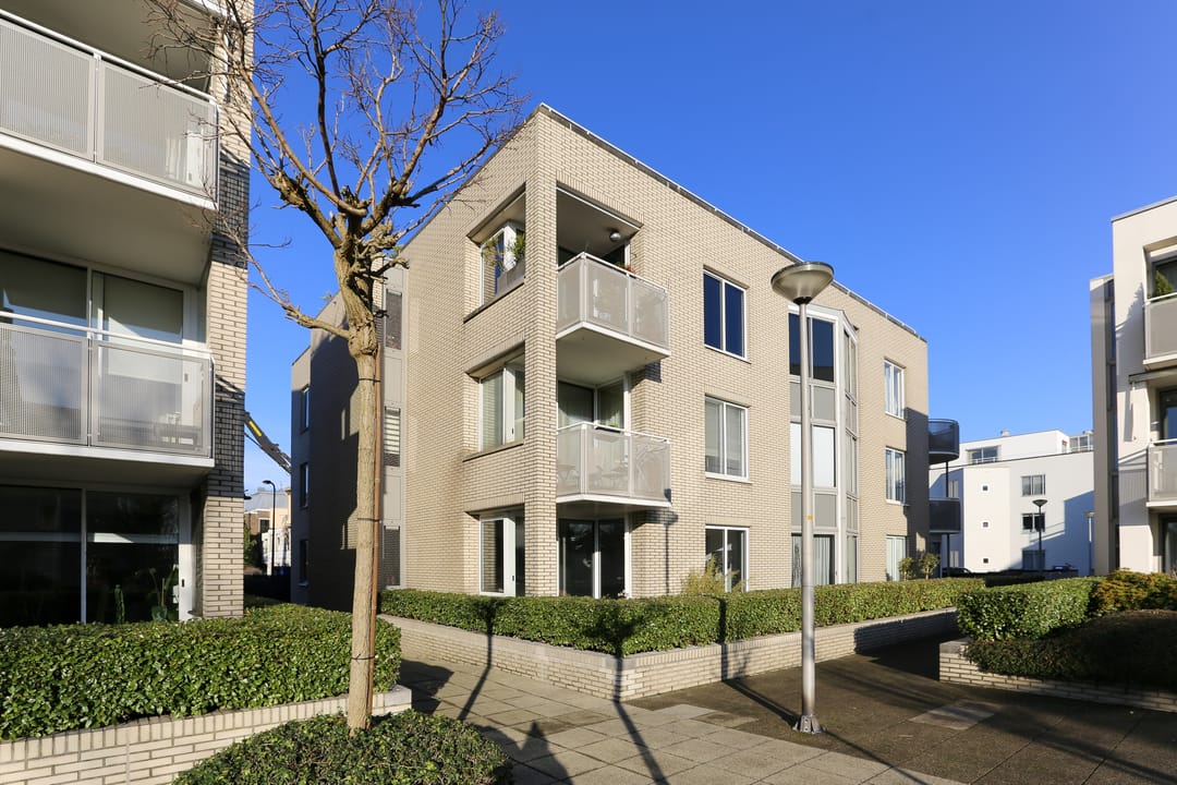 Photo 1 of Raadhuisstraat 12