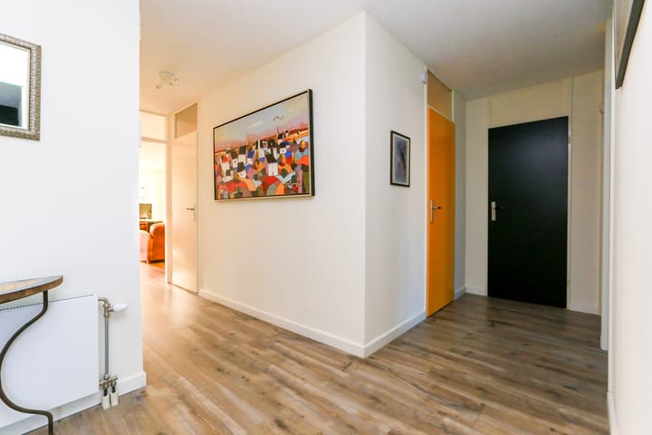 Photo 10 of Raadhuisstraat 12